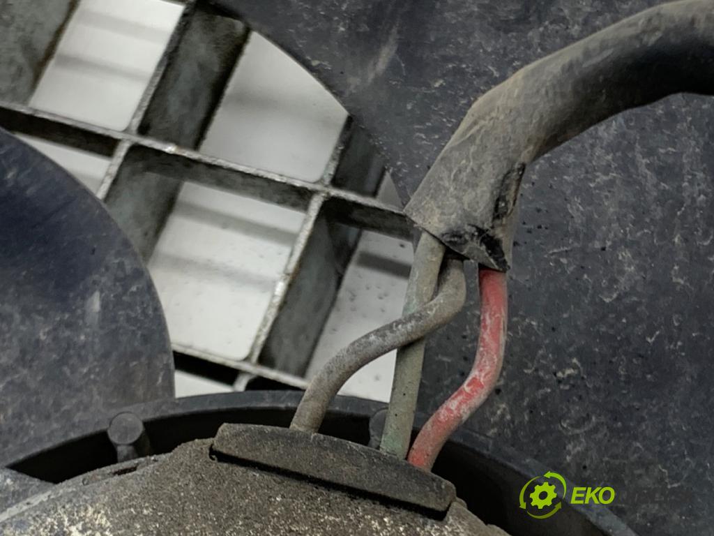 MITSUBISHI COLT VI liftback 2008 70 kW 1.3 1332 ventilátor chladiče 5000321 (Ventilátor)