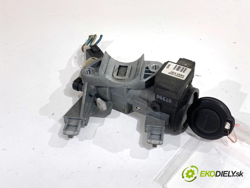 MITSUBISHI COLT VI liftback 2008 70 kW 1.3 1332 spinačka MR587813 (Spínacia skrinka)