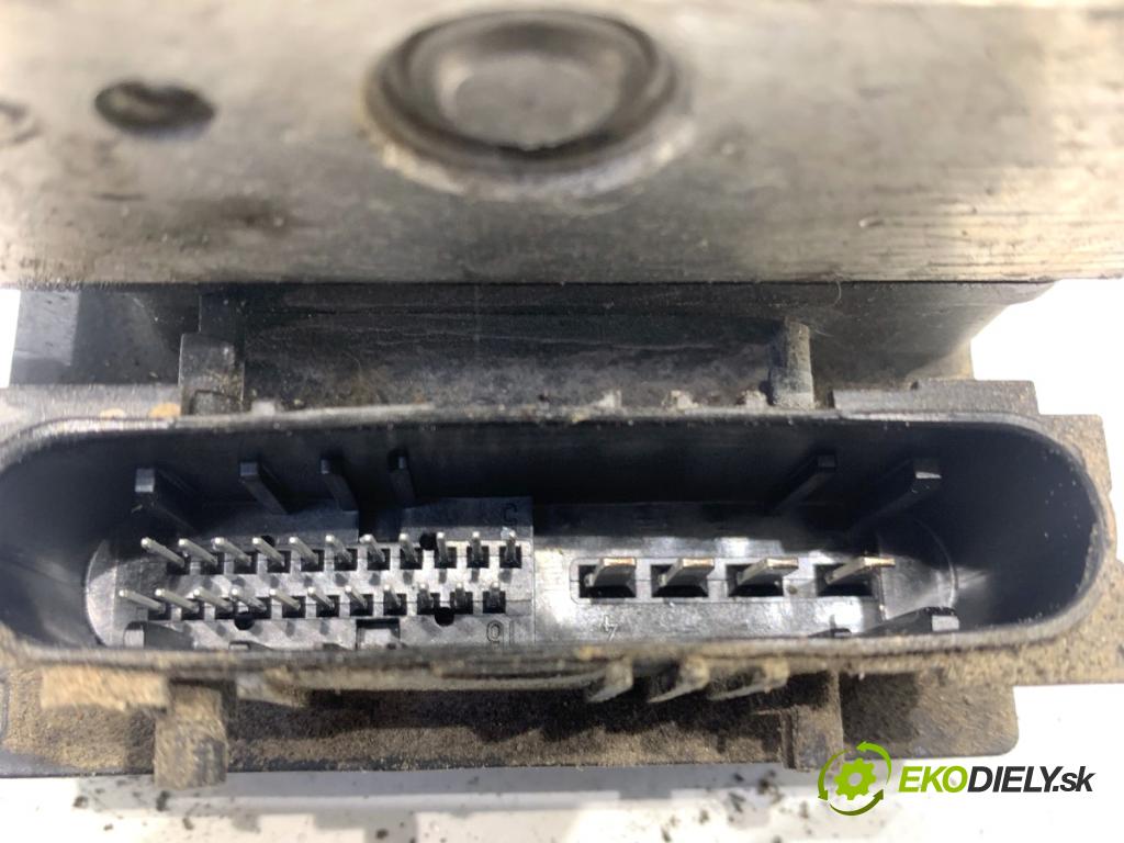 MITSUBISHI COLT VI liftback 2008 70 kW 1.3 1332 Pumpa ABS 0265800403 (Pumpa ABS)