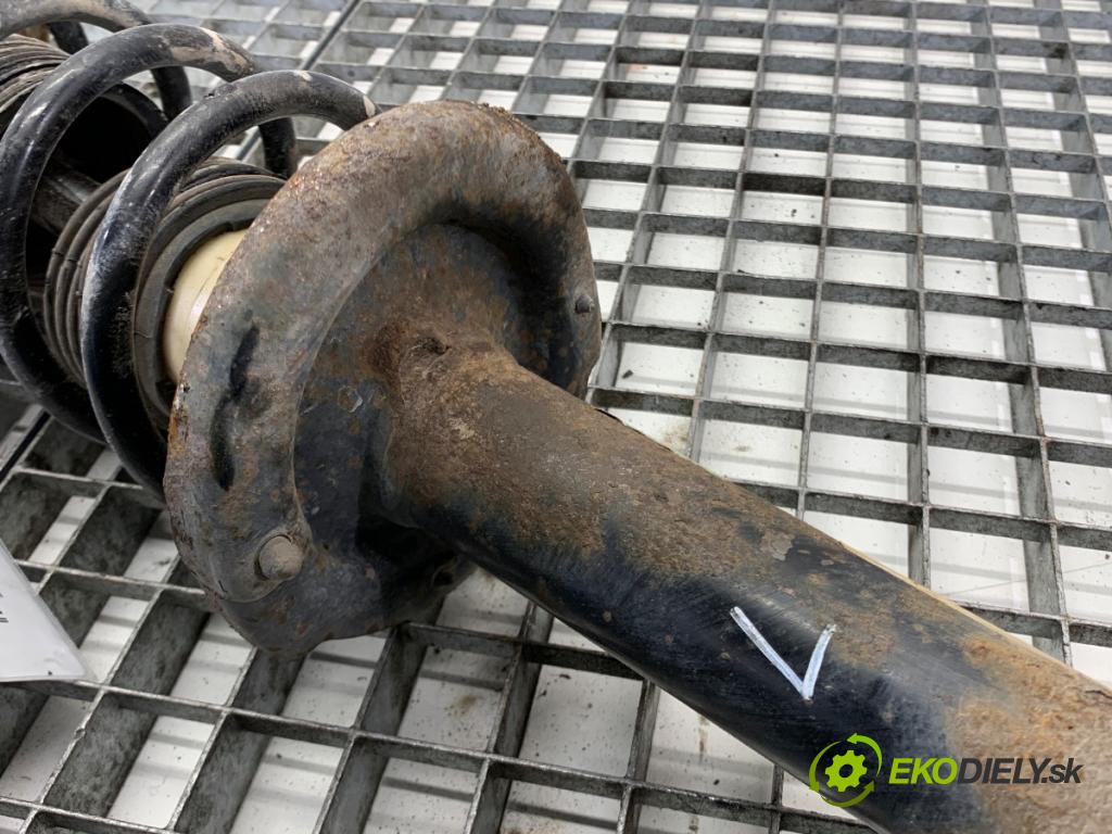 MITSUBISHI COLT VI liftback 2008 70 kW 1.3 1332 tlumič levý přední část ZE