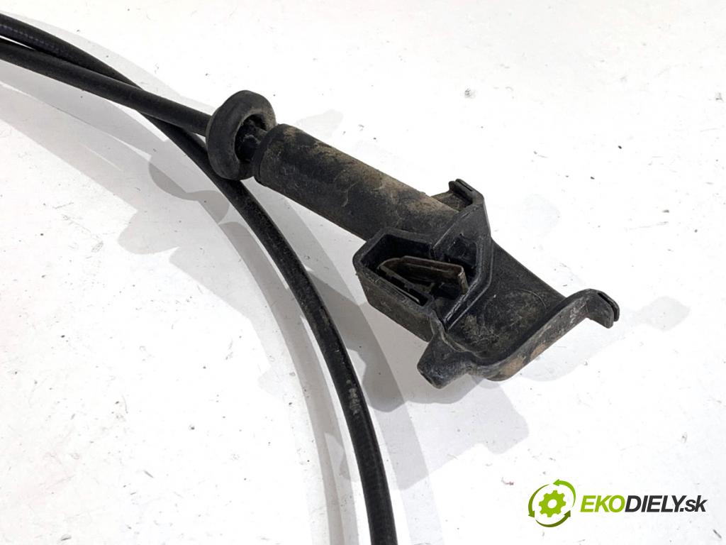 MITSUBISHI COLT VI liftback 2008 70 kW 1.3 1332 Lanko dvierok nádrže paliva