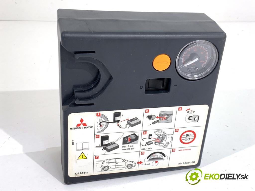 MITSUBISHI COLT VI liftback 2008 70 kW 1.3 1332 Kompresor do KOLA: 4269A041