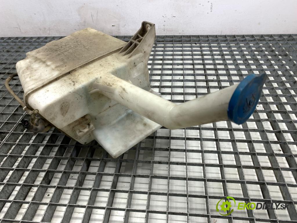 TOYOTA AVENSIS T25 liftback 2003 95 kW 1.8 (ZZT251_) 1794 nádržka ostřikovačů