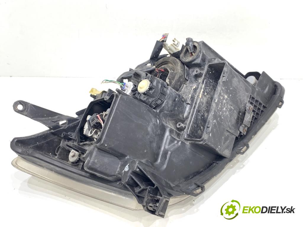 TOYOTA AVENSIS T25 liftback 2003 95 kW 1.8 (ZZT251_) 1794 Svetlomet ľavy predný