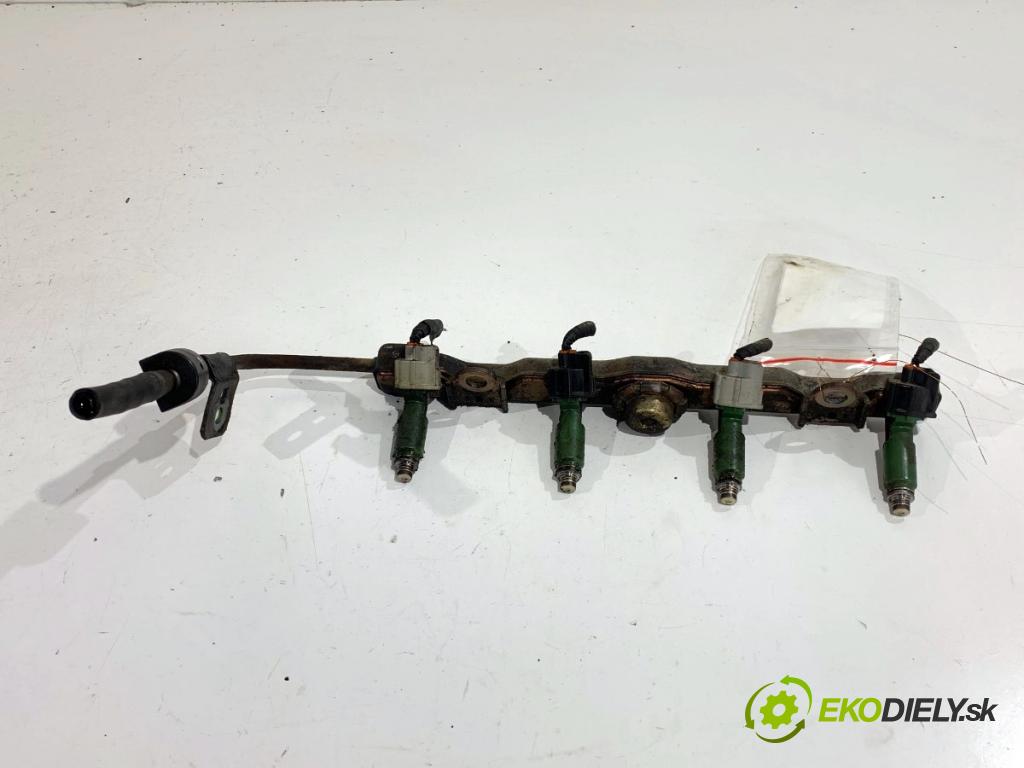 TOYOTA AVENSIS T25 liftback 2003 95 kW 1.8 (ZZT251_) 1794 lišta vstřikovací 23250-22040 (Vstřikovací lišta)