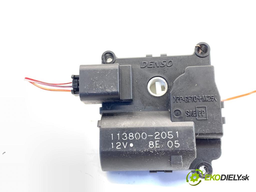 TOYOTA AVENSIS T25 liftback 2003 95 kW 1.8 (ZZT251_) 1794 motor topení 113800-2051