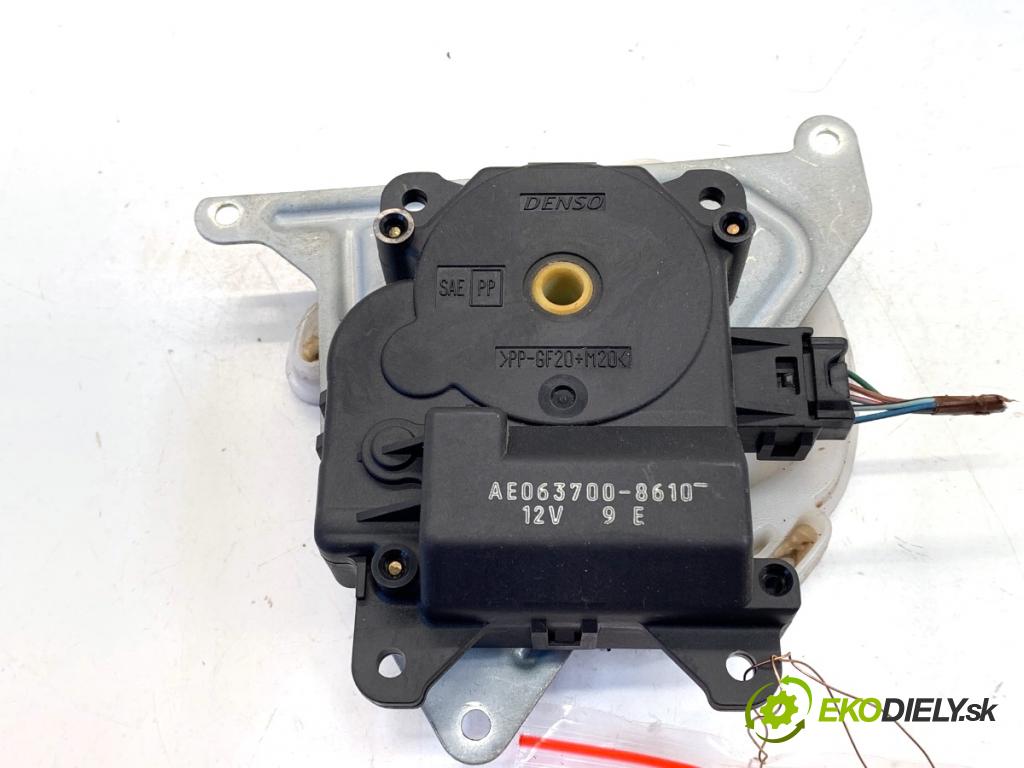 TOYOTA AVENSIS T25 liftback 2003 95 kW 1.8 (ZZT251_) 1794 Motor kúrenia AE063700-8610