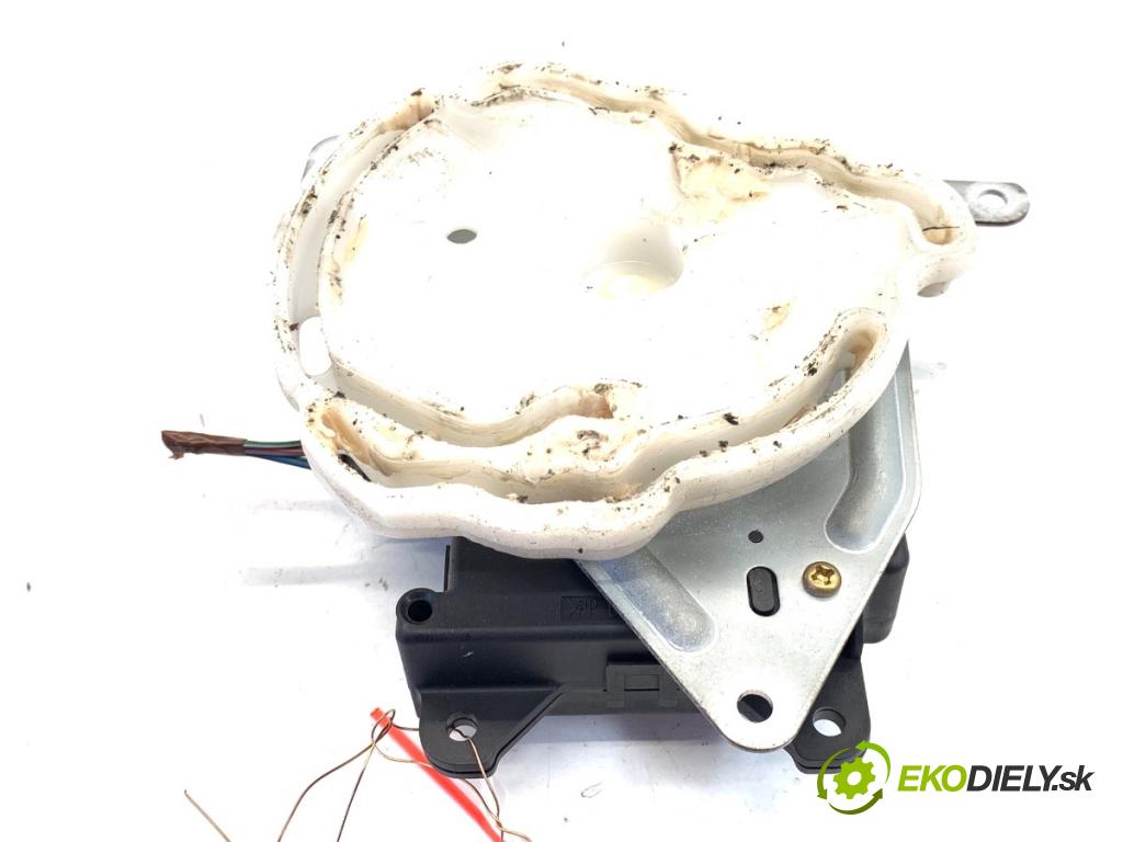 TOYOTA AVENSIS T25 liftback 2003 95 kW 1.8 (ZZT251_) 1794 Motor kúrenia AE063700-8610