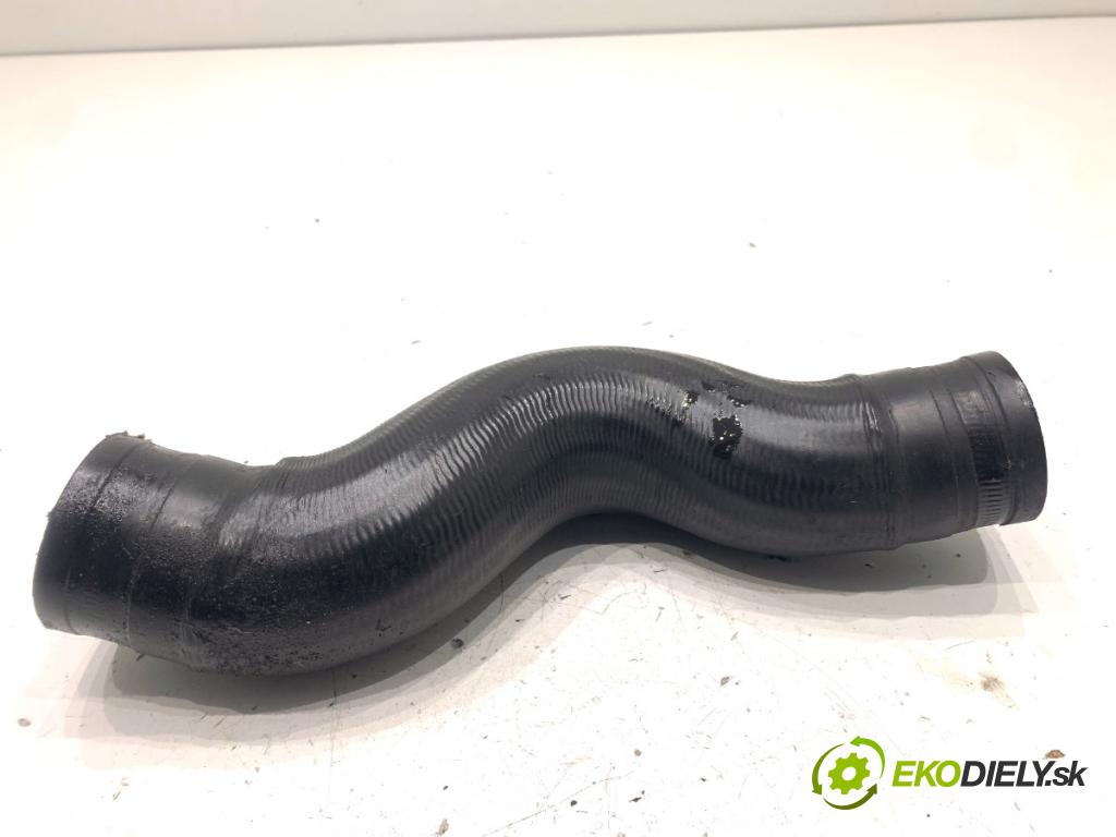 OPEL ASTRA H liftback 2007 88 kW 1.9 CDTI (L08) 1910 Rúra vzduchu 55557037