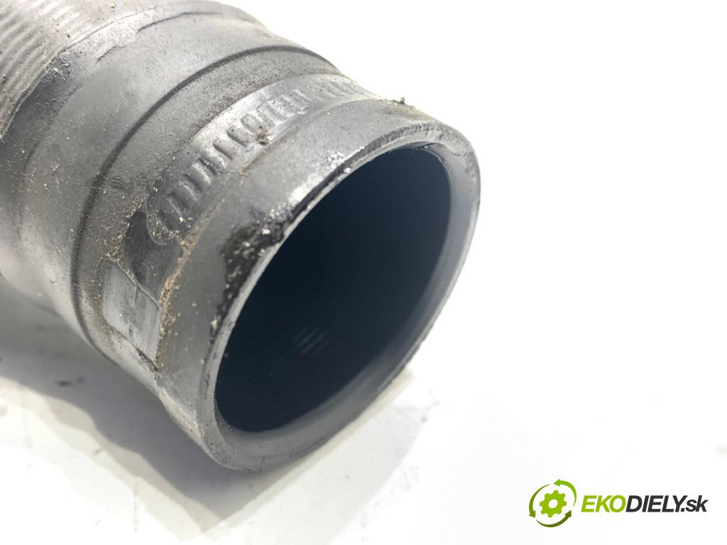 OPEL ASTRA H liftback 2007 88 kW 1.9 CDTI (L08) 1910 Rúra vzduchu 55557037