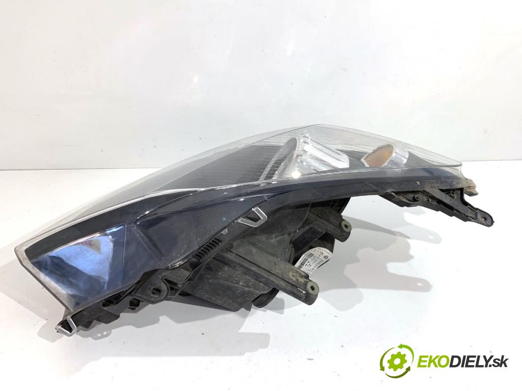 OPEL ASTRA H liftback 2007 88 kW 1.9 CDTI (L08) 1910 světlomet pravý přední část