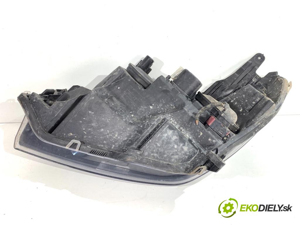 OPEL ASTRA H liftback 2007 88 kW 1.9 CDTI (L08) 1910 světlomet pravý přední část