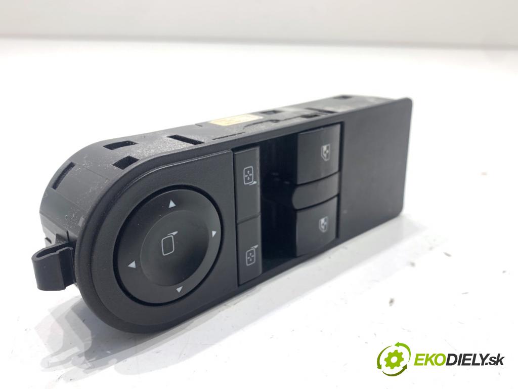 OPEL ASTRA H liftback 2007 88 kW 1.9 CDTI (L08) 1910 Prepínač okien 13228706 (Prepínacie páčky pod volantom)