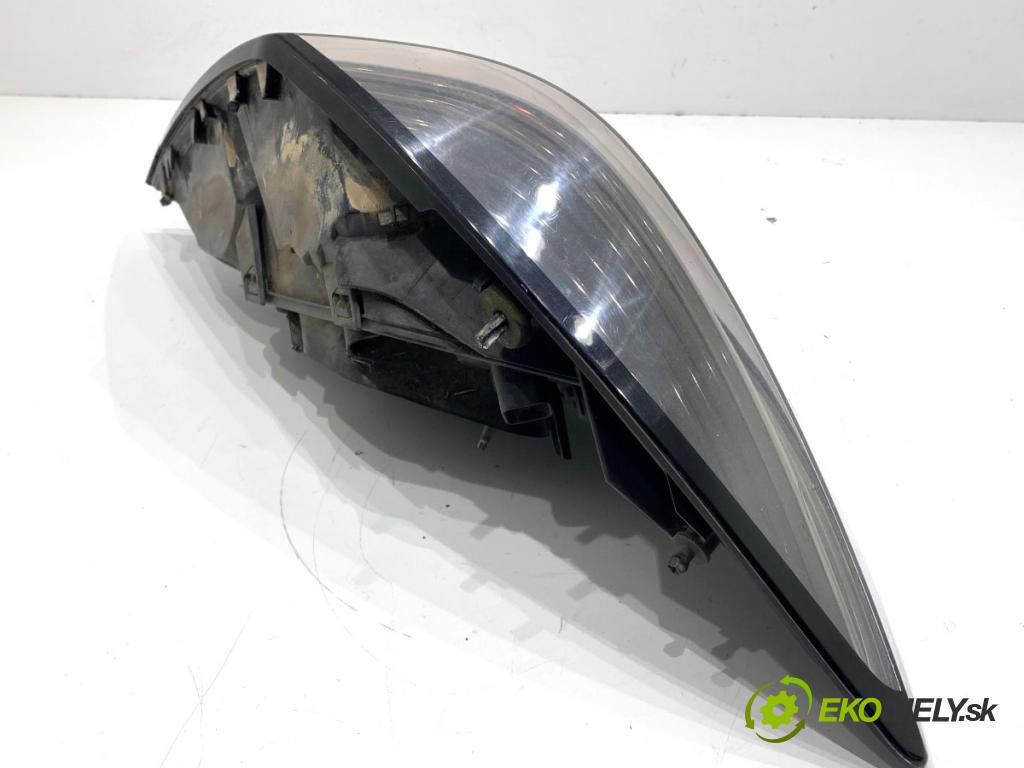 OPEL ASTRA H liftback 2007 88 kW 1.9 CDTI (L08) 1910 Svetlo ľavy zad 24451832