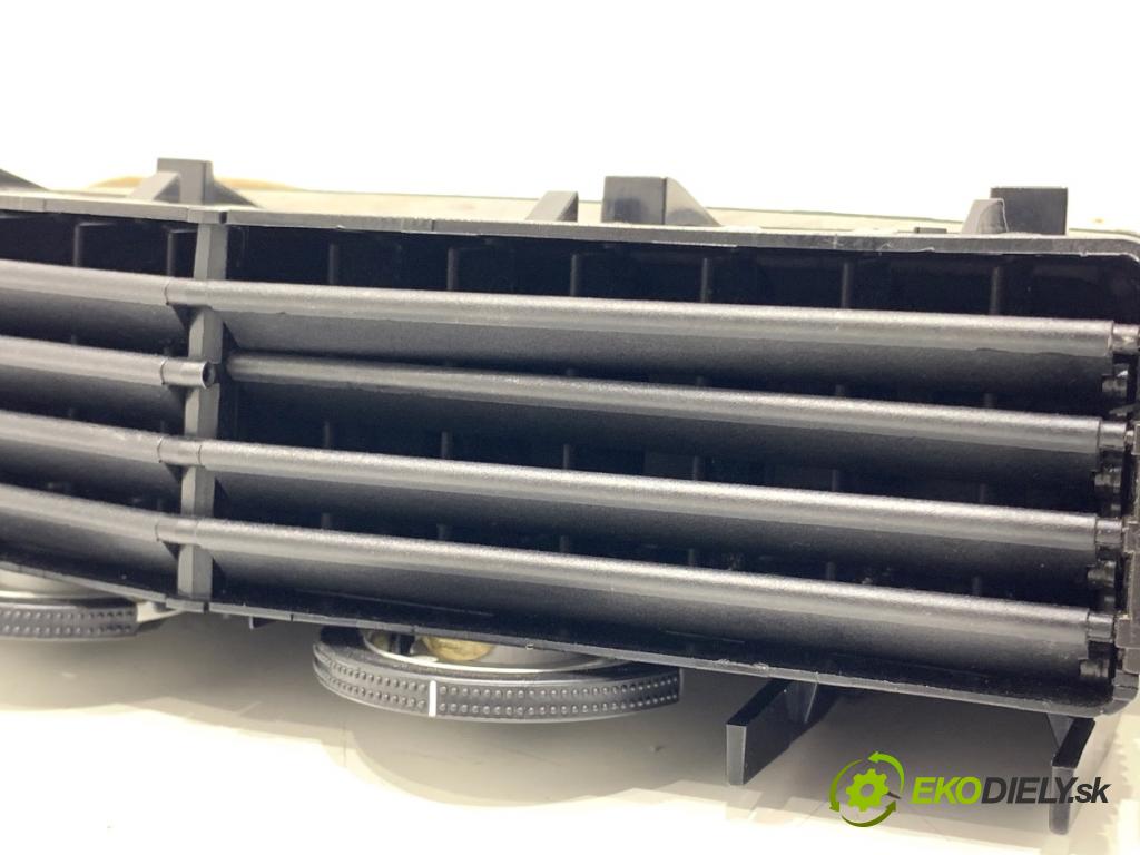 OPEL ASTRA H liftback 2007 88 kW 1.9 CDTI (L08) 1910 Mriežky kúrenia pravy predný 24465731