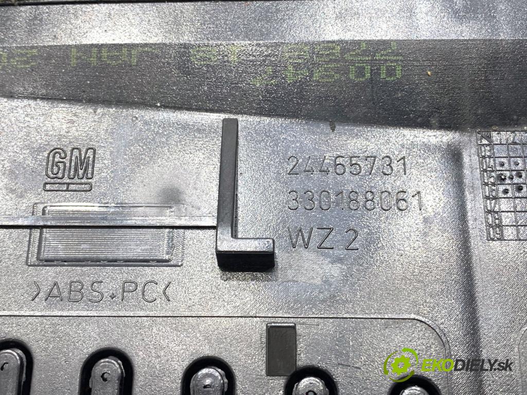 OPEL ASTRA H liftback 2007 88 kW 1.9 CDTI (L08) 1910 Mriežky kúrenia pravy predný 24465731