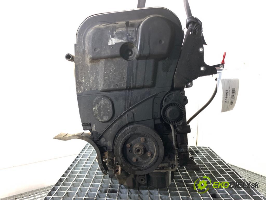 VOLVO V70 I Kombi 2003 121 kW 2.4 2435 motor B5244S (Motor)