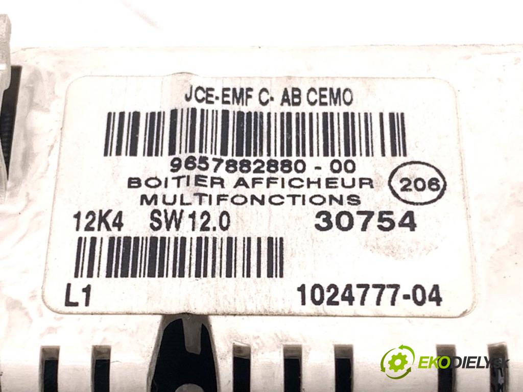 CITROEN C5 II Kombi 2004 80 kW 1.6 HDi (RE8HZB) 1560 Dislpej 9657882880 (Prístrojová doska)