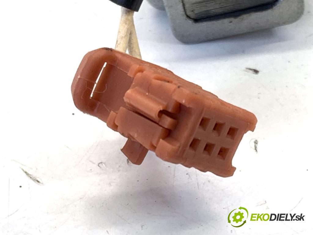 CITROEN C5 II Kombi 2004 80 kW 1.6 HDi (RE8HZB) 1560 spinačka 9648445180 (Spínacia skrinka)