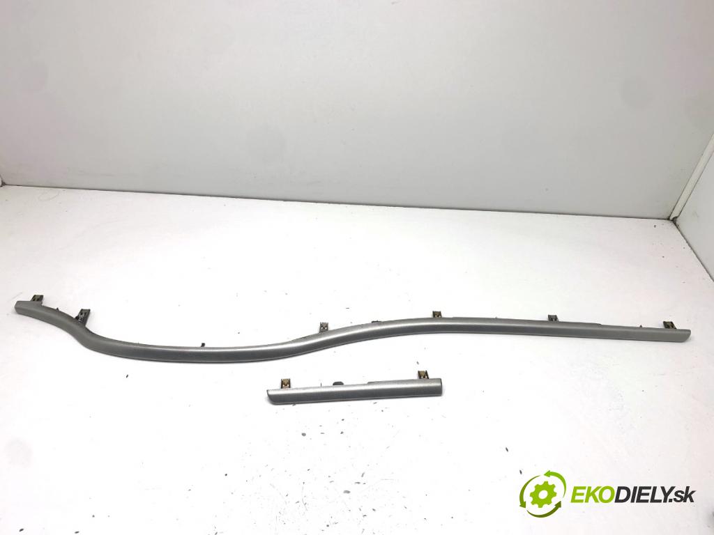 CITROEN C5 II Kombi 2004 80 kW 1.6 HDi (RE8HZB) 1560 lišty kryt  (Lišta)