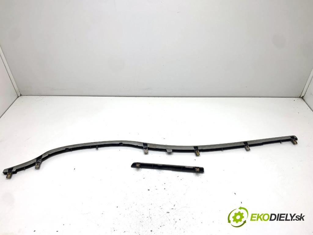 CITROEN C5 II Kombi 2004 80 kW 1.6 HDi (RE8HZB) 1560 lišty kryt  (Lišta)