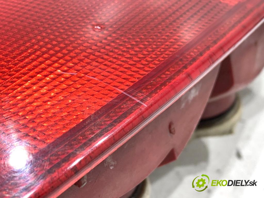 CITROEN C5 II Kombi 2004 80 kW 1.6 HDi (RE8HZB) 1560 Svetlo pravy zad