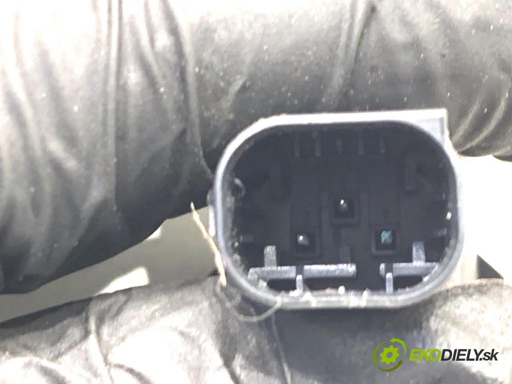 CITROEN C5 II Kombi 2004 80 kW 1.6 HDi (RE8HZB) 1560 Snímač PDC 9649614177