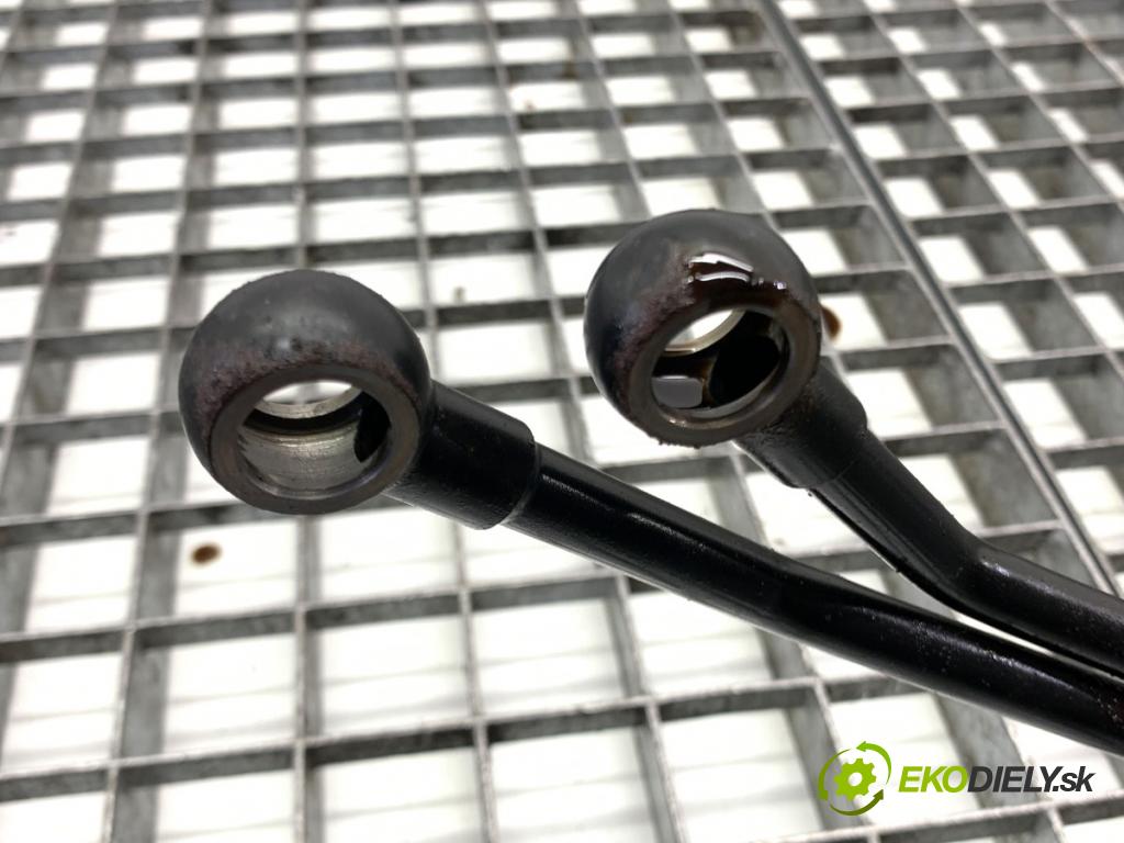 INFINITI Q50 sedan 2014 268 kW 50 Hybrid AWD 3498 Rúrka prevodovky