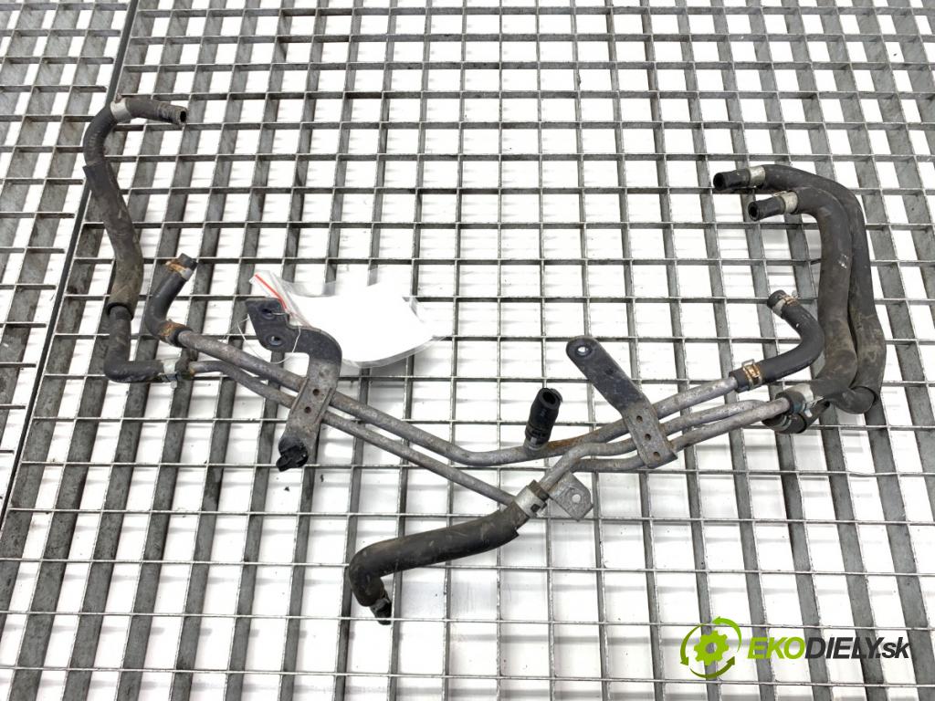 INFINITI Q50 sedan 2014 268 kW 50 Hybrid AWD 3498 rozdělovač vody 14056EY00E