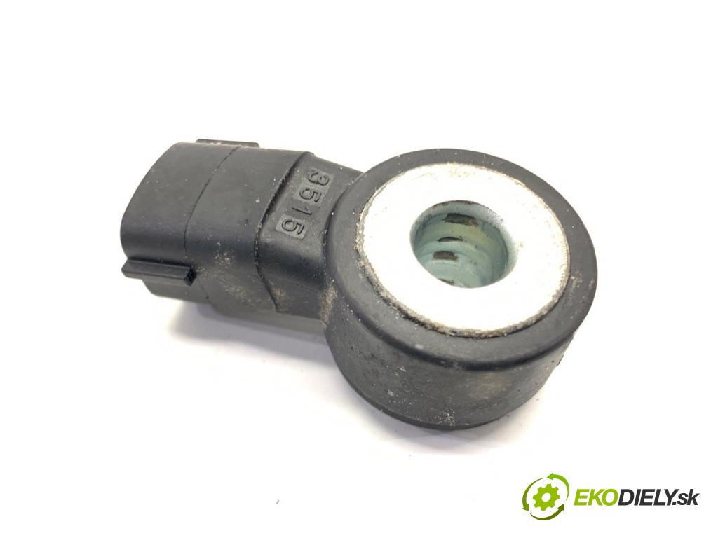 INFINITI Q50 sedan 2014 268 kW 50 Hybrid AWD 3498 snímač klepání  (Snímač)