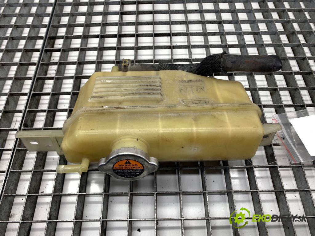 INFINITI Q50 sedan 2014 268 kW 50 Hybrid AWD 3498 Nádržka vyrovnávacia (kvapaliny) chladiaceho 