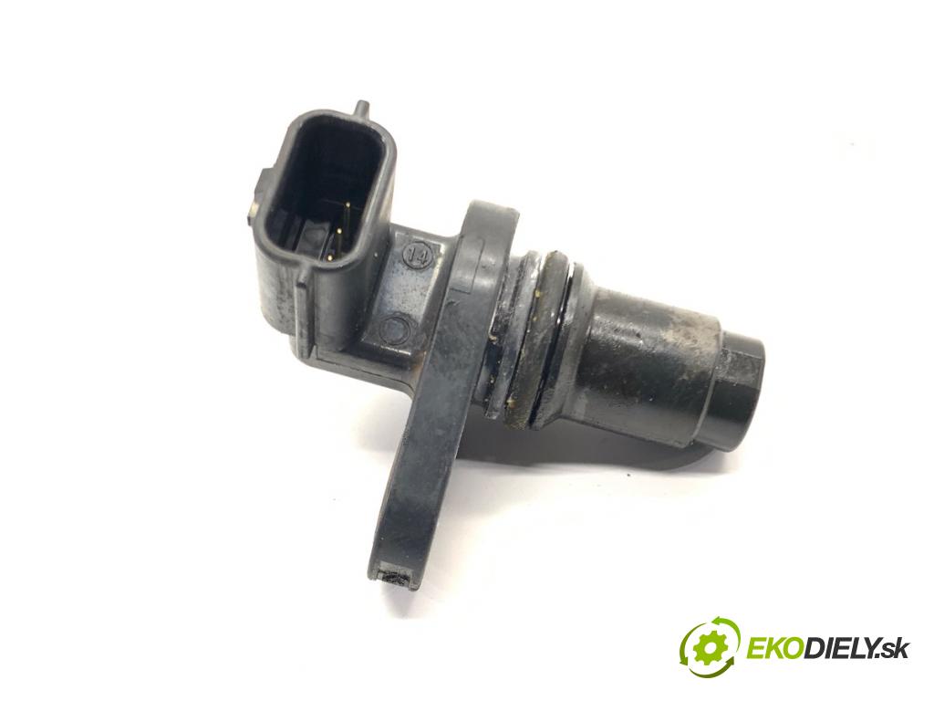 INFINITI Q50 sedan 2014 268 kW 50 Hybrid AWD 3498 Snímač pozície vačkového hriadeľa  (Snímač polohy kľukového hriadeľa)