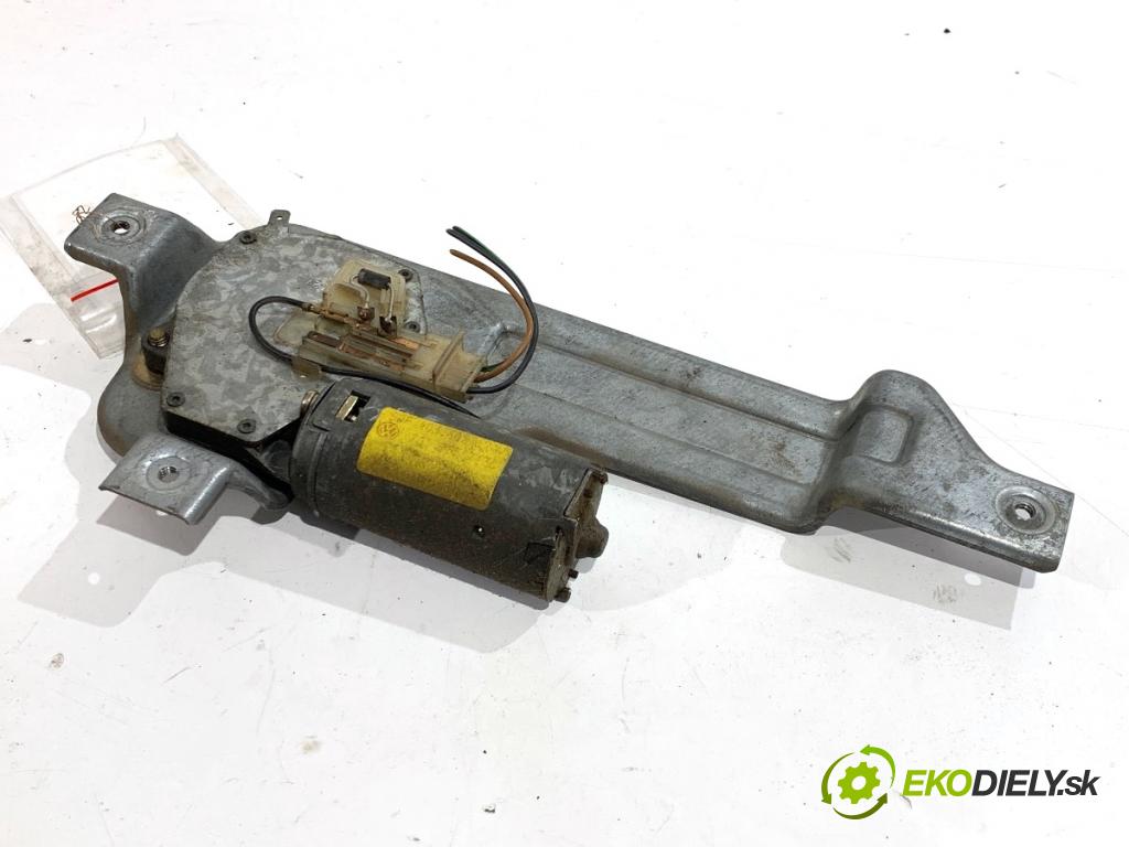 VW TRANSPORTER T4 Autobus 1995 57 kW 2.4 D 2370 Motor stieračov zad 701955718A