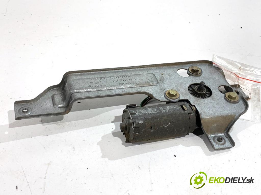 VW TRANSPORTER T4 Autobus 1995 57 kW 2.4 D 2370 Motor stieračov zad 701955718A