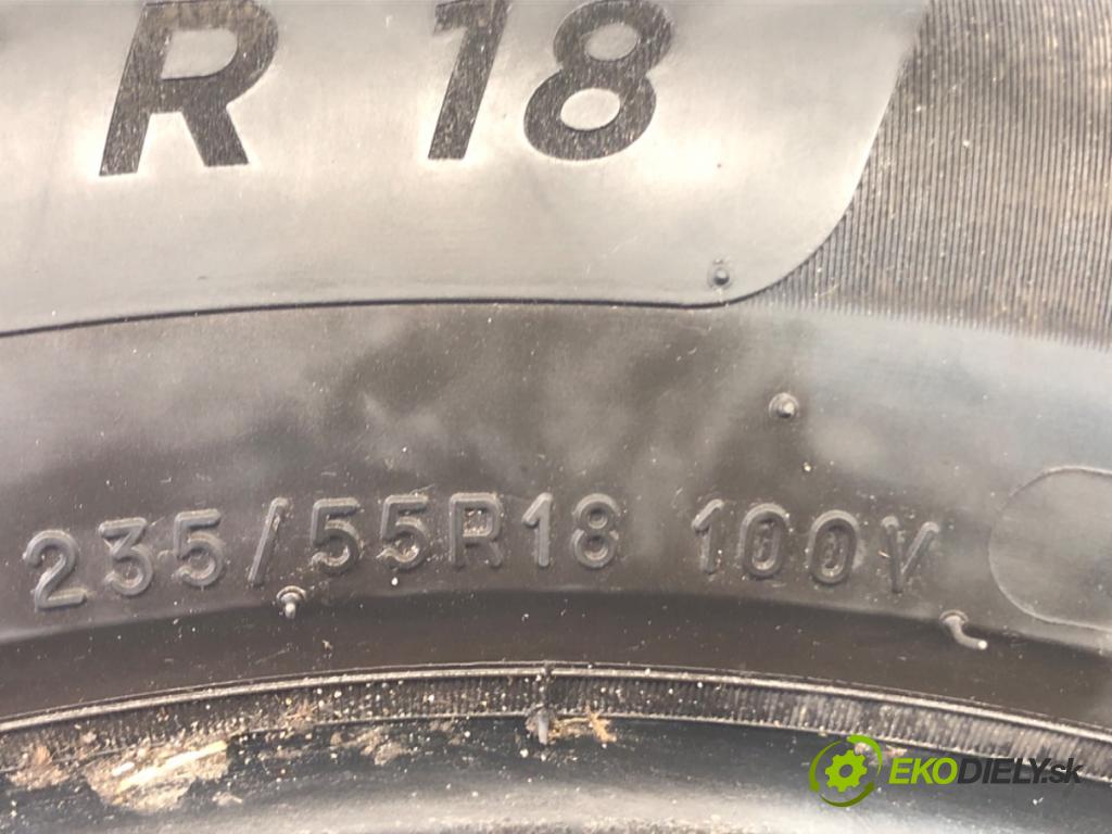 --- --- PNEUMATIKY: 2X 235/55 18" MICHELIN