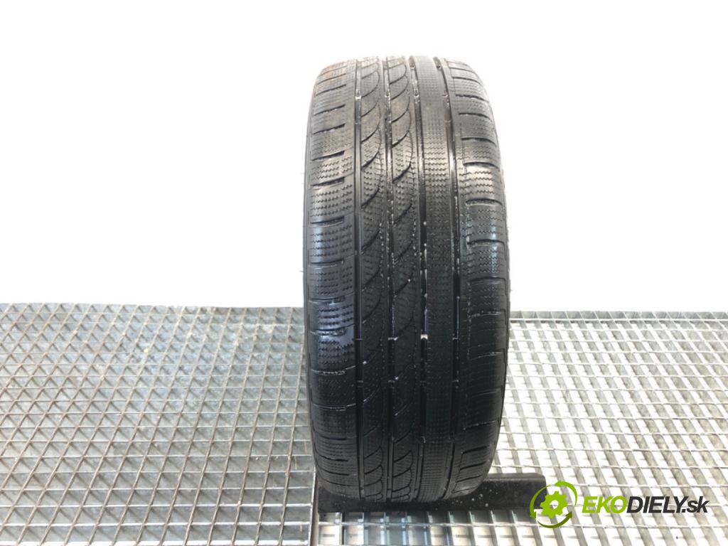 --- ---      PNEUMATIKY: zima 1X 225/40 19