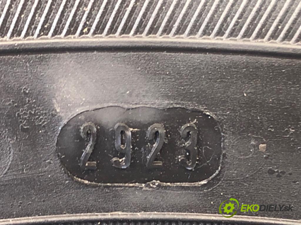 --- ---      PNEUMATIKY: zima 2X 195/60 15" DĘBICA