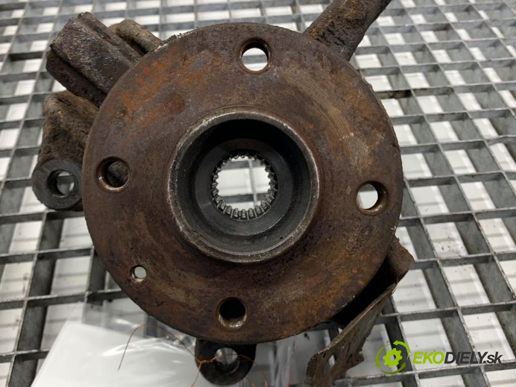 CITROEN C1 liftback 2007 40 kW 1.4 HDi 1398 náboj ľavy predný