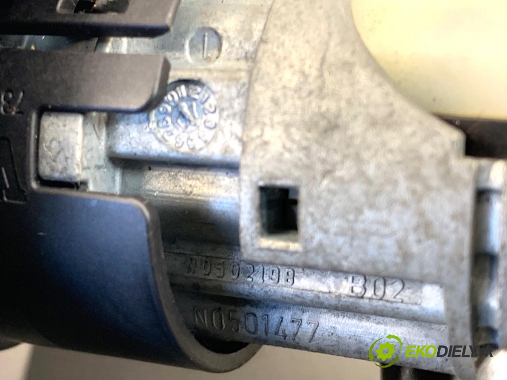 CITROEN C1 liftback 2007 40 kW 1.4 HDi 1398 spinačka N0502200 N0501477 (Spínacia skrinka)