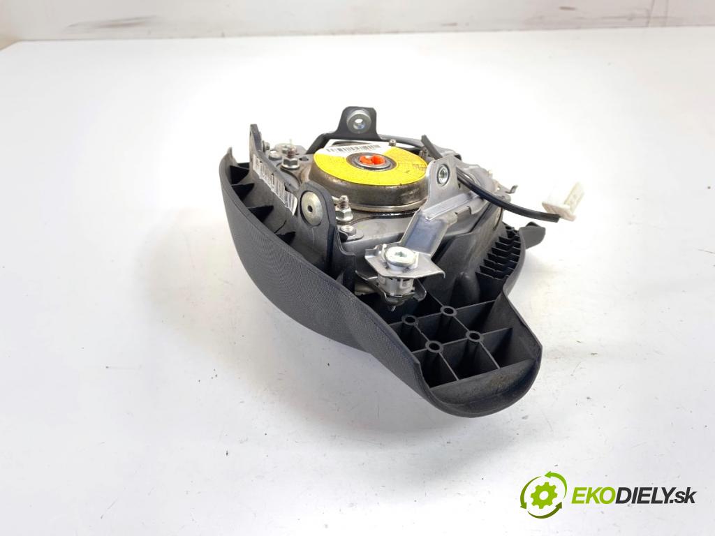 CITROEN C1 liftback 2007 40 kW 1.4 HDi 1398 AirBag volantu (Airbag)