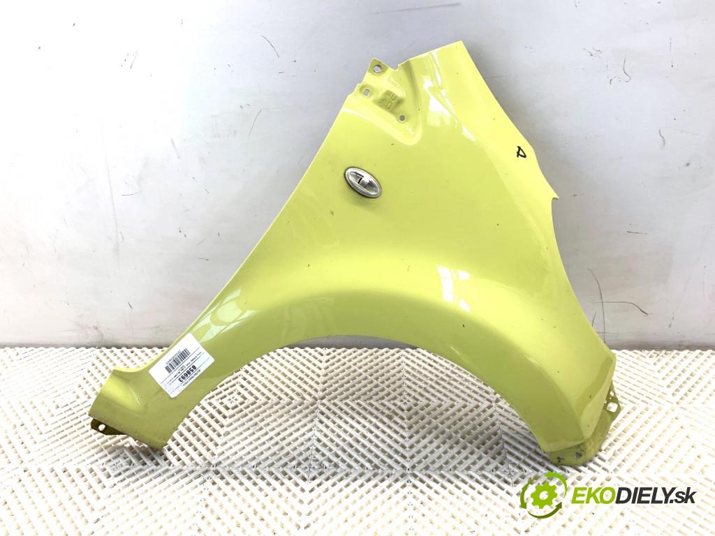 CITROEN C1 liftback 2007 40 kW 1.4 HDi 1398 Blatník pravy predný 