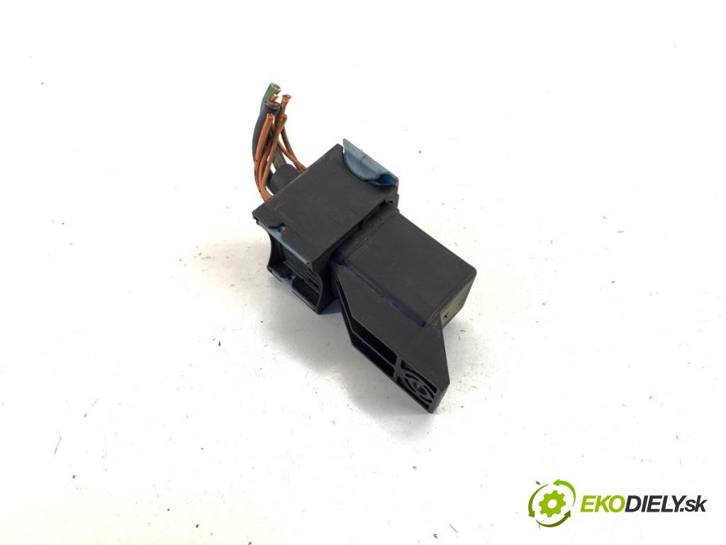 CITROEN C1 liftback 2007 40 kW 1.4 HDi 1398 relé sviečok žhavenia 9640469680 (Relé)