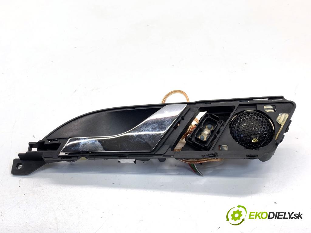 SKODA SUPERB I sedan 2003 96 kW 1.9 TDI 1896 klika vnitřní levý zadní část 3U5839247