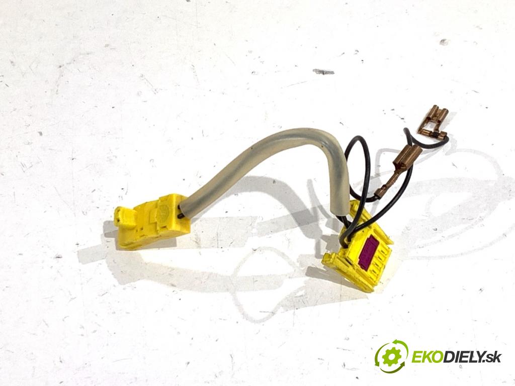 SKODA SUPERB I sedan 2003 96 kW 1.9 TDI 1896 káblovačka silenbloku airbag 