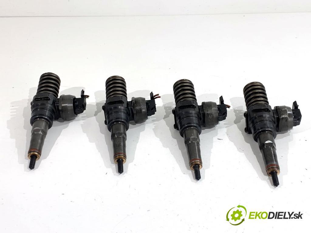 SKODA SUPERB I sedan 2003 96 kW 1.9 TDI 1896 Vstrekovacie ventily 038130073AR