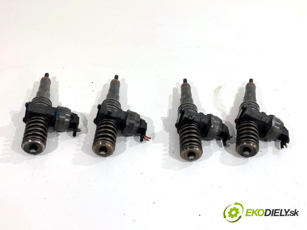 SKODA SUPERB I sedan 2003 96 kW 1.9 TDI 1896 Vstrekovacie ventily 038130073AR