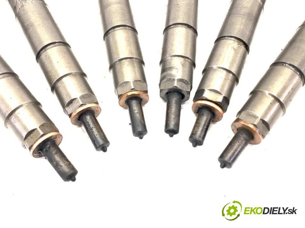 BMW F25 SUV 2013 190 kW xDrive 30 d 2993 vstřikovací ventily 7810702