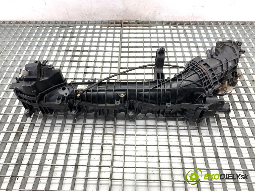 BMW F25 SUV 2013 190 kW xDrive 30 d 2993 potrubí sání 7811909 (Sací potrubí)