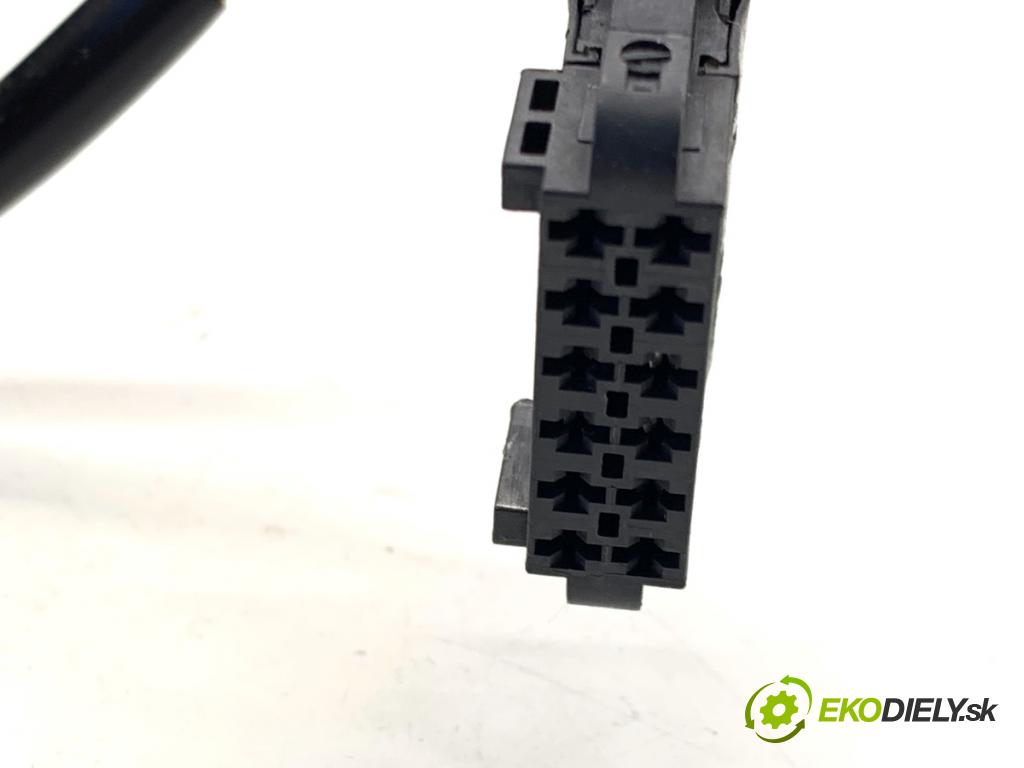 SKODA SUPERB I sedan 2003 96 kW 1.9 TDI 1896 Spätné zrkadlo ľavy