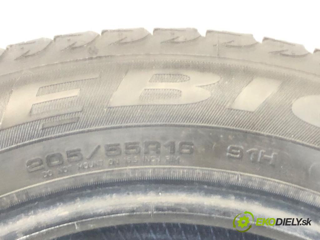 --- ---      PNEUMATIKY: zima 2X 205/55 16" DĘBICA